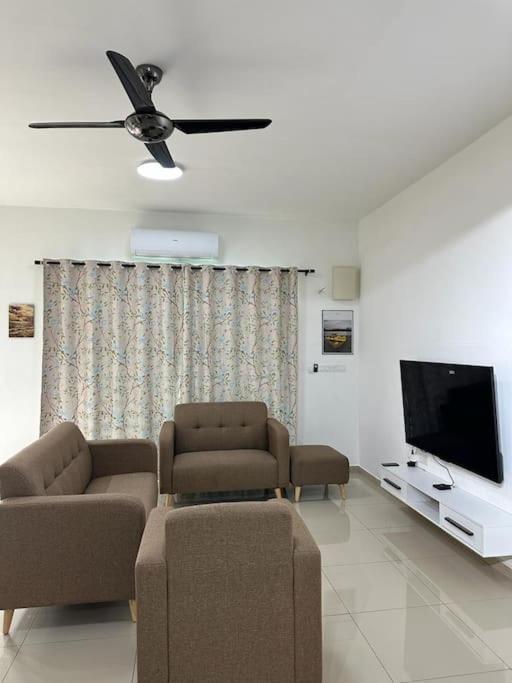 Rumah percutian 2 Storey, Hijayu 3d Alconix, Sendayan, *